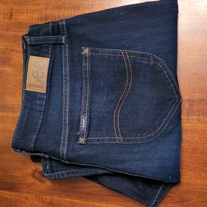 Lee Jeans